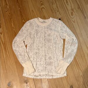 Gimmicks by BKE Cream Lace Long Sleeve Blouse